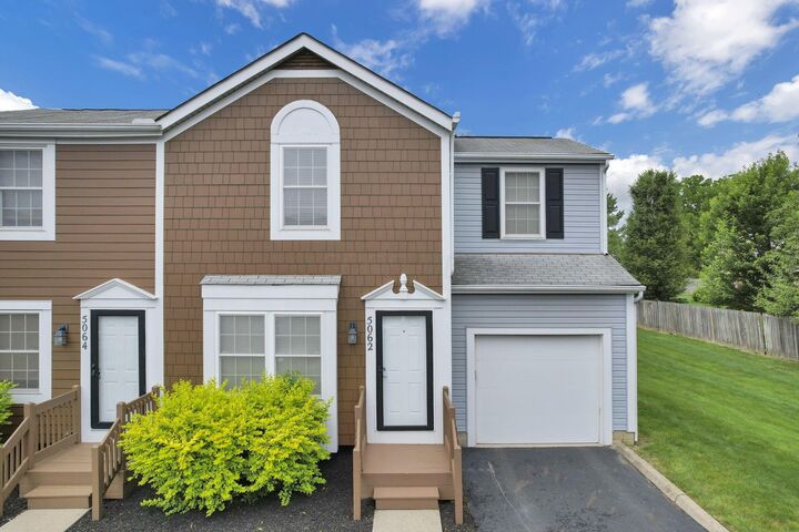 5062 Stoneybrook Boulevard  Hilliard OH 43026 photo