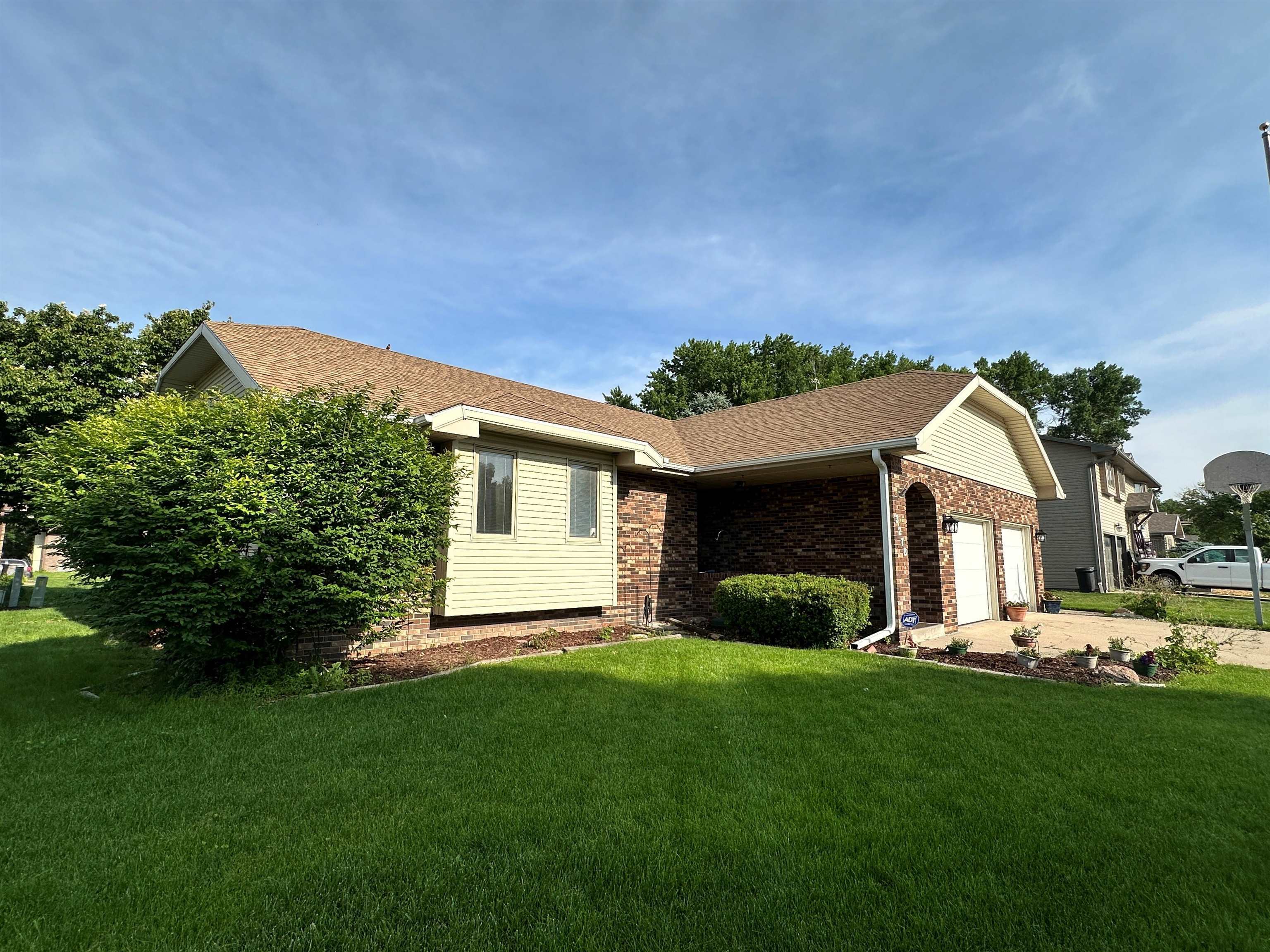 Property Photo: 3278 34th Avenue NE 68601