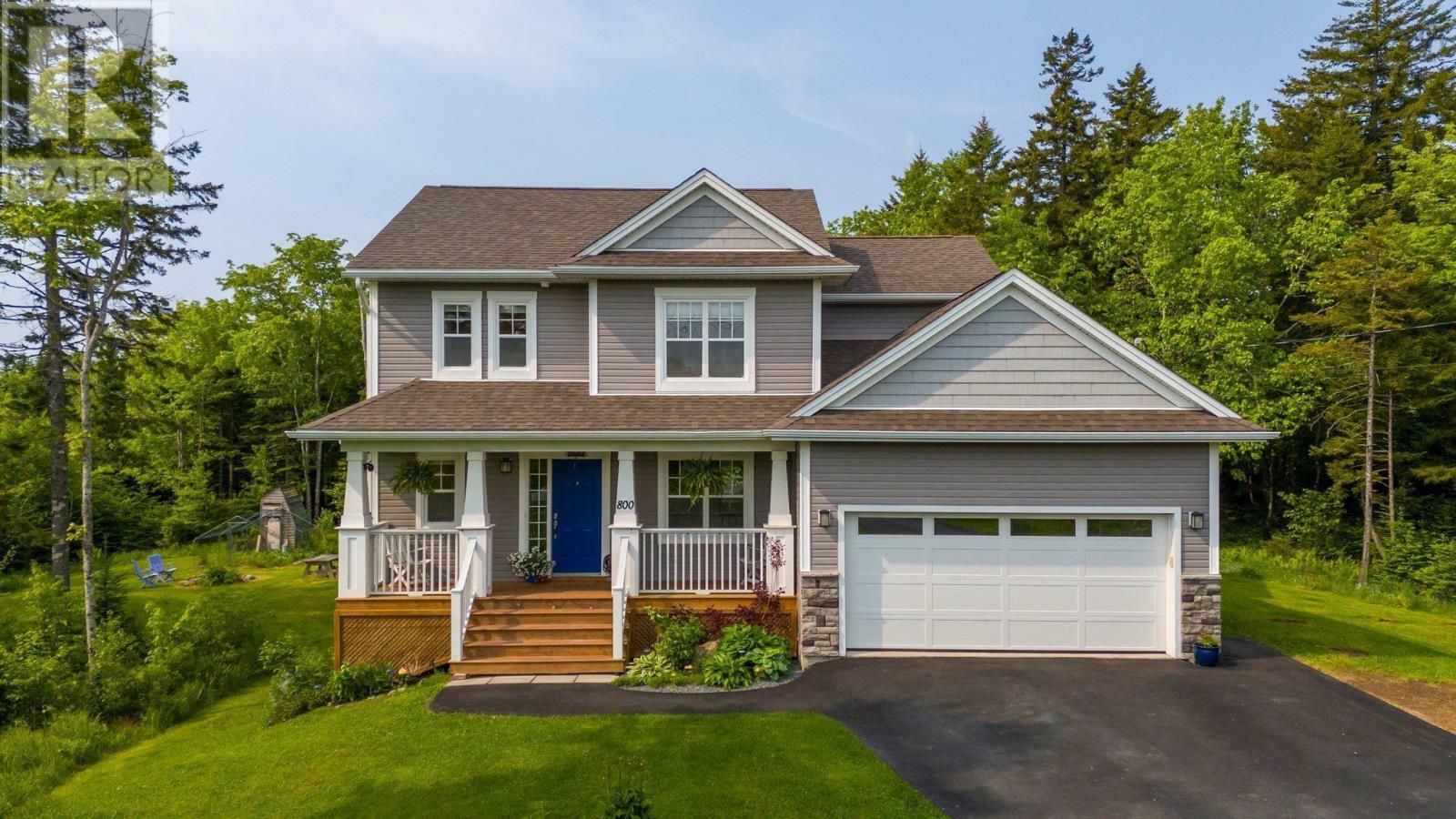 Property Photo: 800 Viscount Run NS B4B 0J9