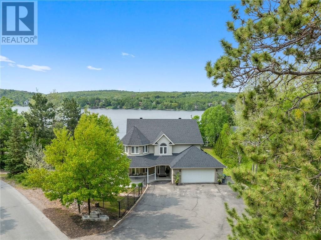 Property Photo: 580 Dew Drop Road ON P3G 1K9