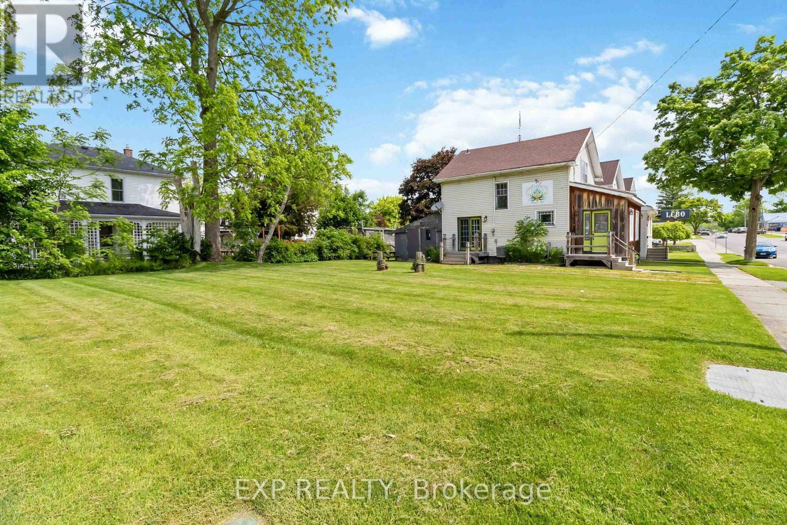 Property Photo: 105 Market Street East ON N0A 1N0