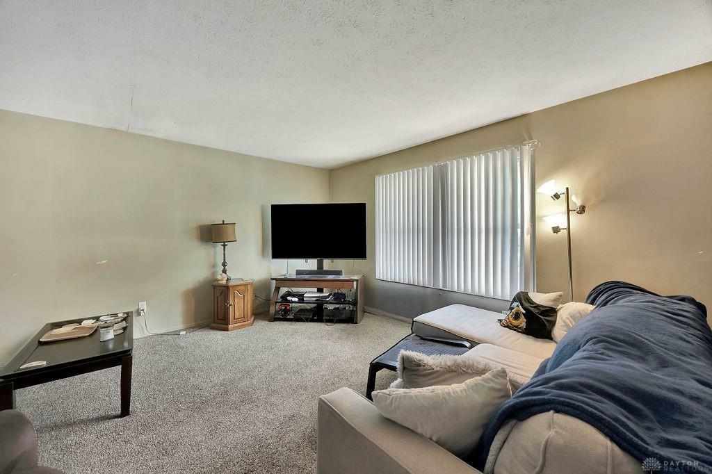 Property Photo:  1024 Arrowhead Drive  OH 45056 