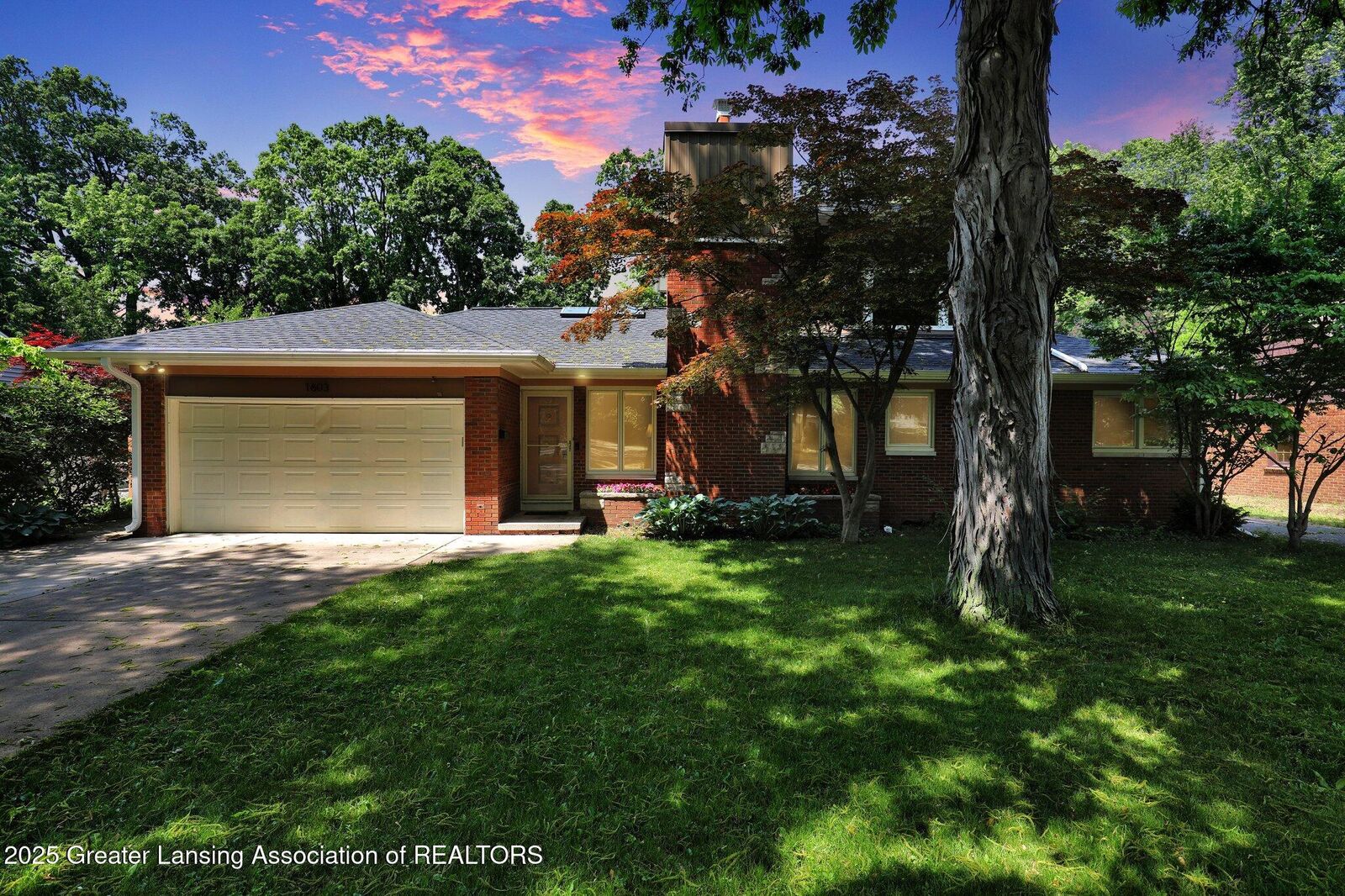 Property Photo: 1603 Roseland Avenue MI 48823