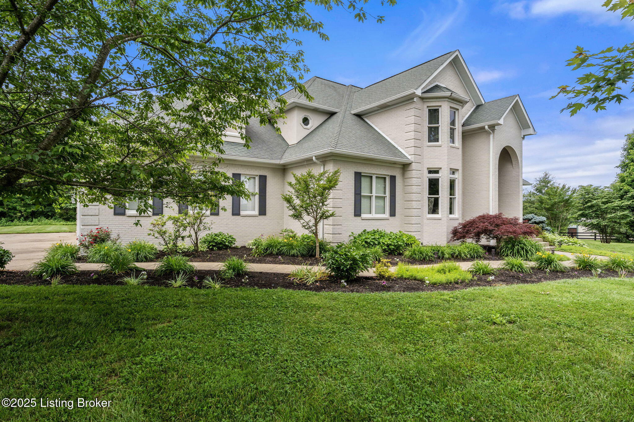Property Photo:  325 Kirchdorfer Rd  KY 40108 