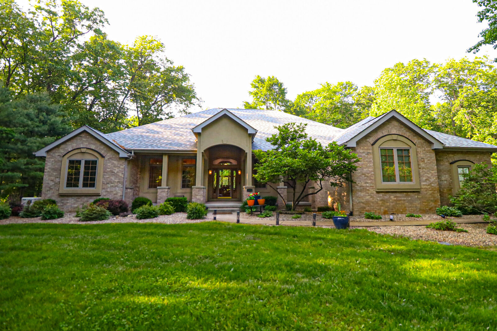 Property Photo: 5428 N Duncan IN 46350