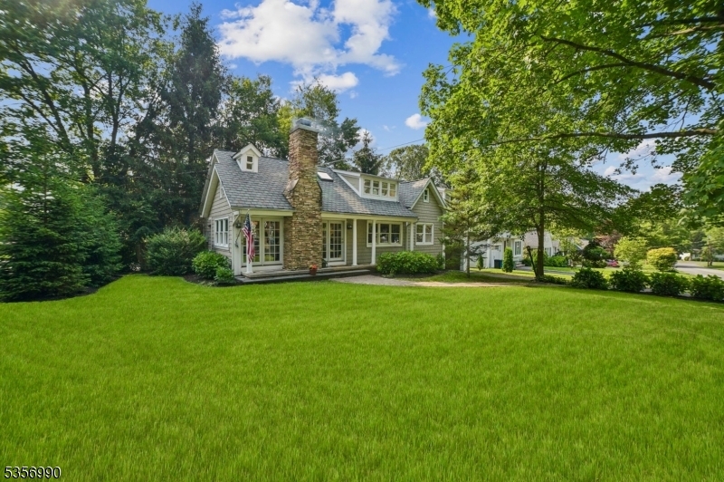 Property Photo: 39 Salem Rd NJ 07974
