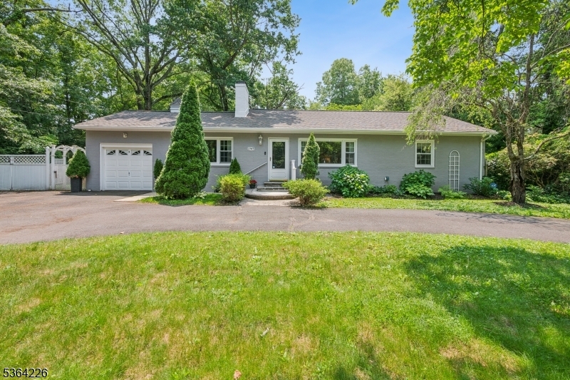 Property Photo: 1707 Valley Rd NJ 07946