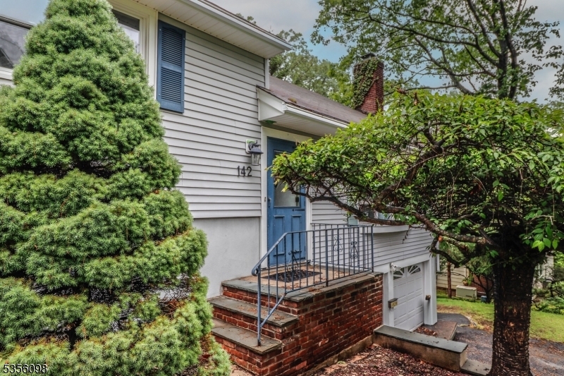 Property Photo: 142 Timber Dr NJ 07922