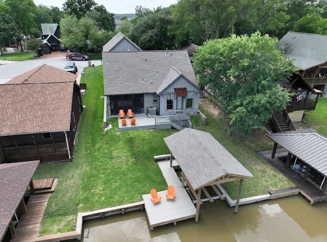 Property Photo:  10 Hunters Creek Drive  TX 77340 