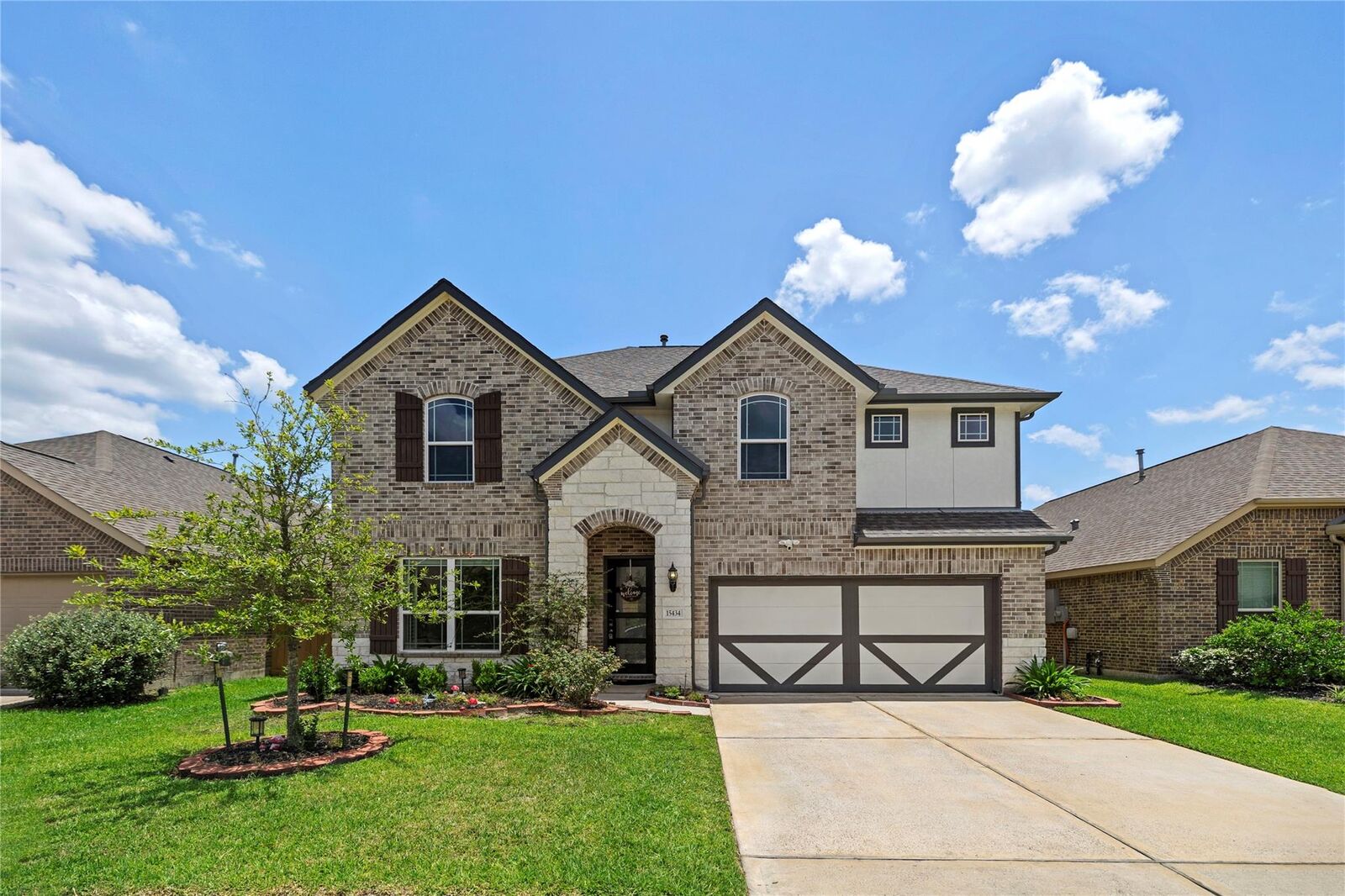 Property Photo: 15434 Kirkdell Bend Drive TX 77346