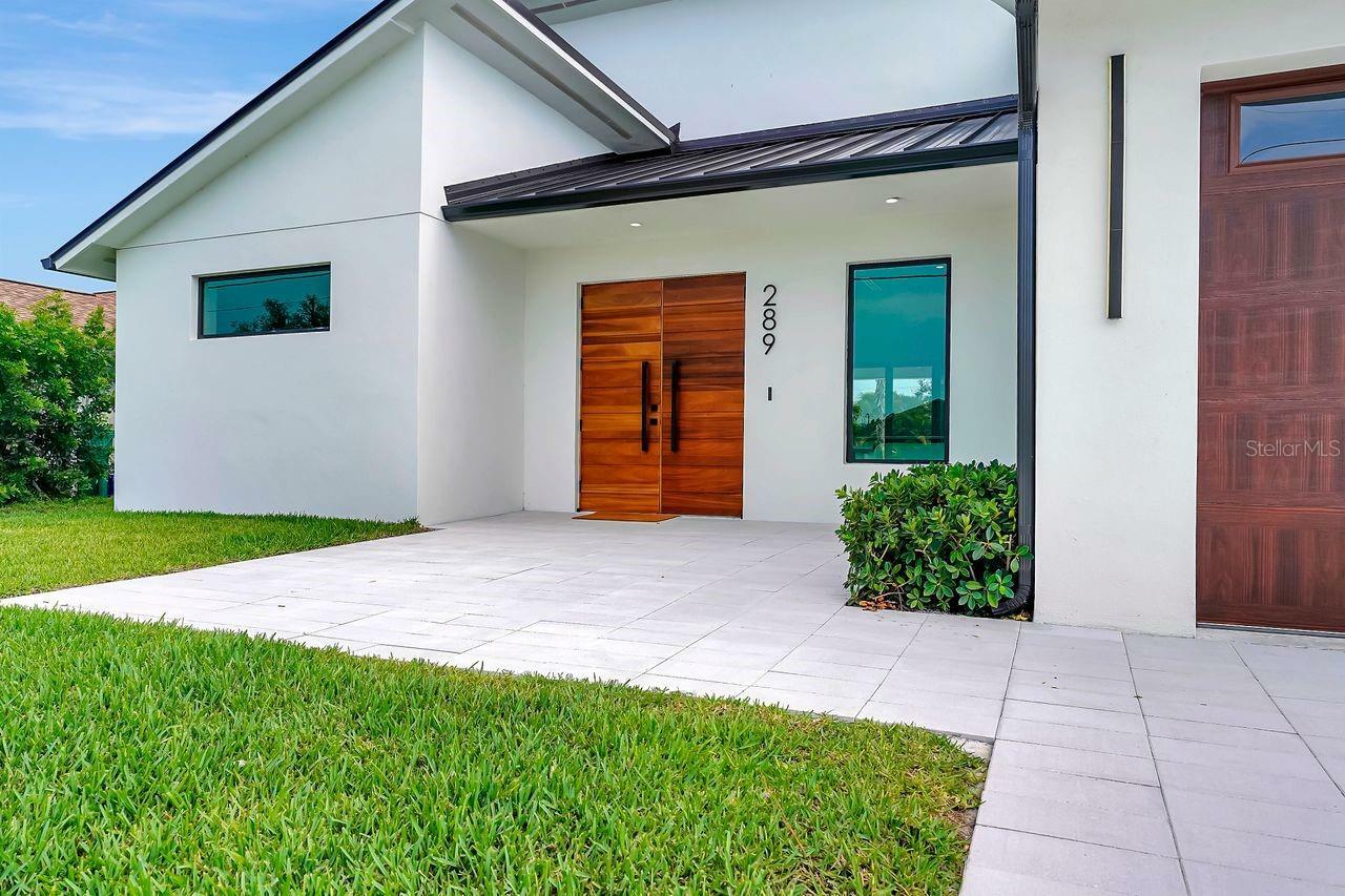 Property Photo: 289 Long Meadow Lane FL 33947