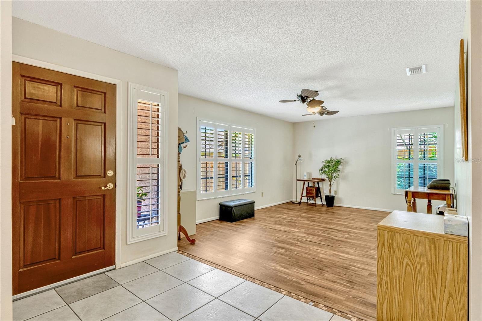 Property Photo: 1016 Ohanlon Court FL 32765