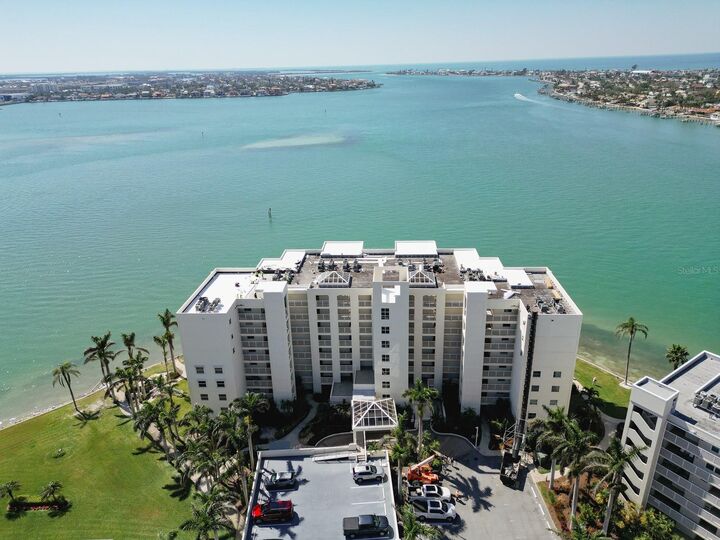 Property Photo:  6105 Bahia Del Mar Circle 682  FL 33715 