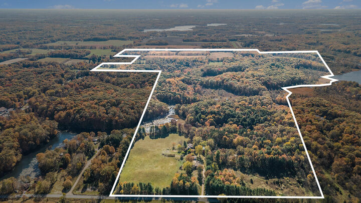 2347 W W. Dowling Road Road  Delton MI 49046 photo