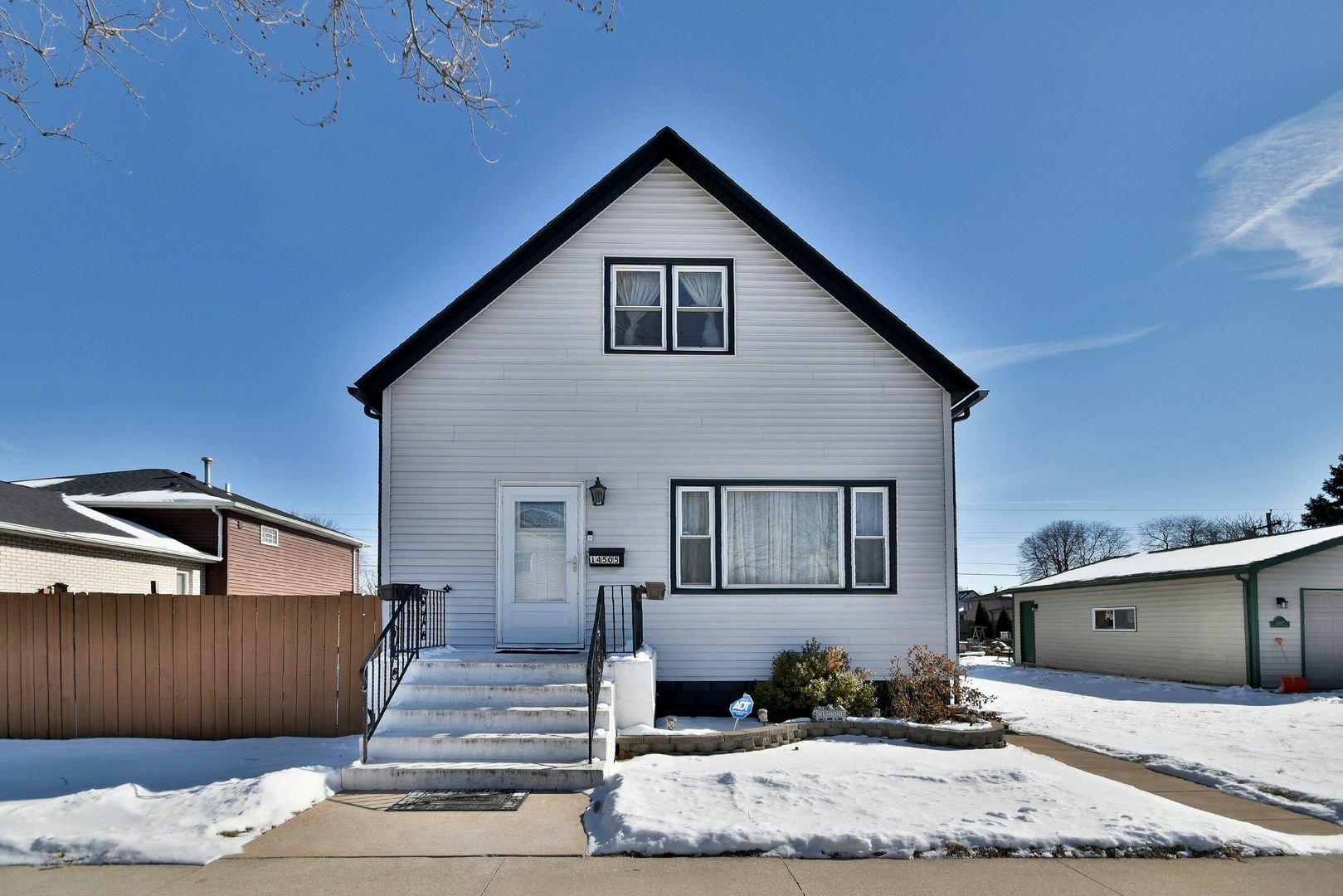 Property Photo: 14505 S McKinley Avenue IL 60469