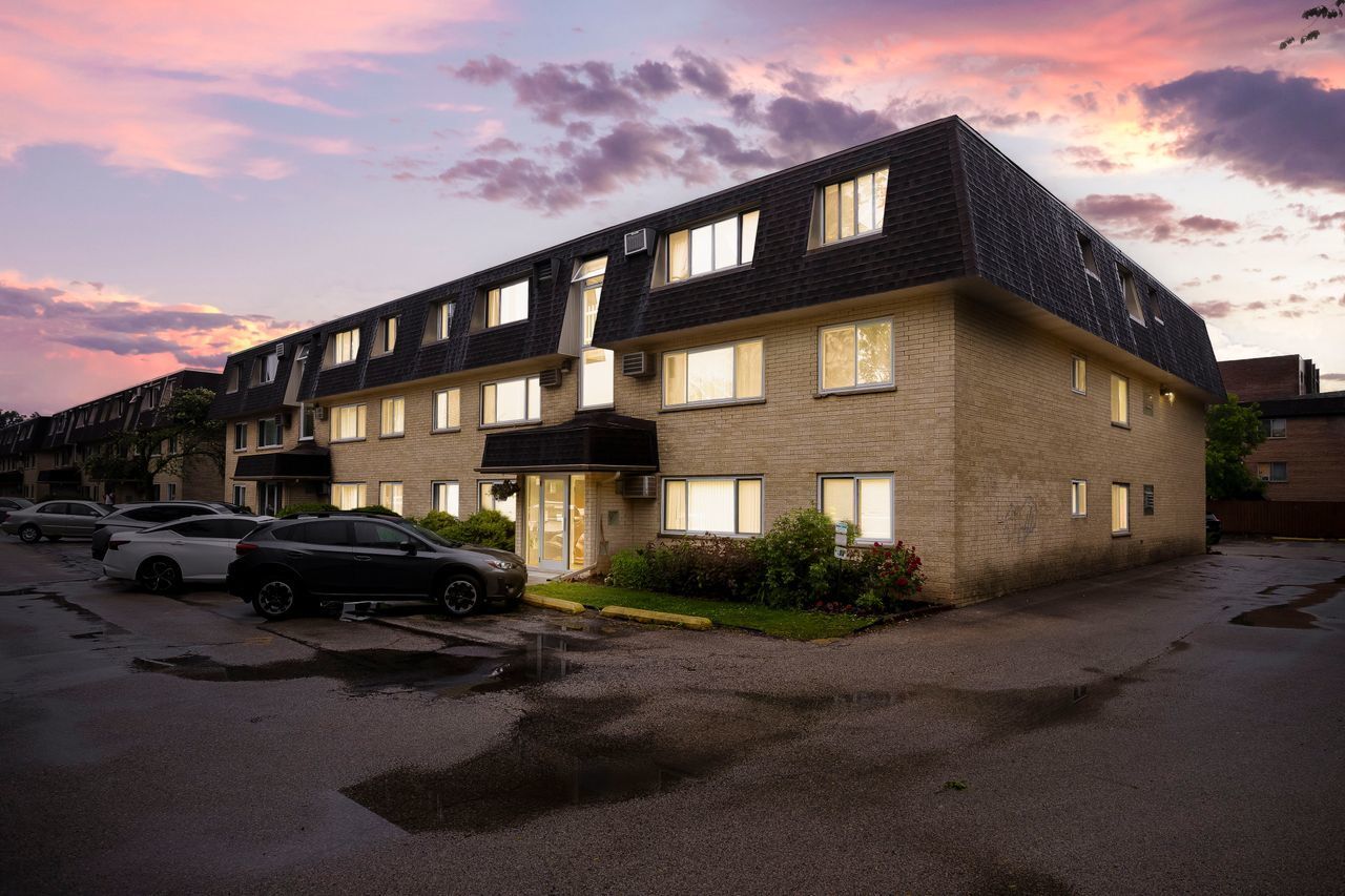Property Photo:  8816 Briar Court 3A  IL 60016 