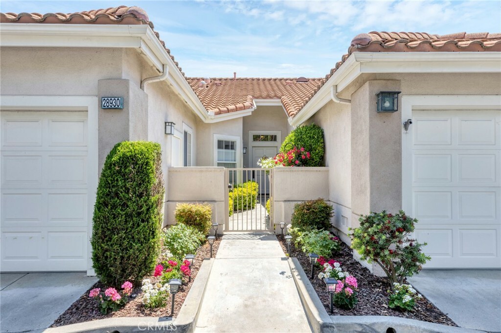 Property Photo: 28930 Paseo Caravella CA 92692