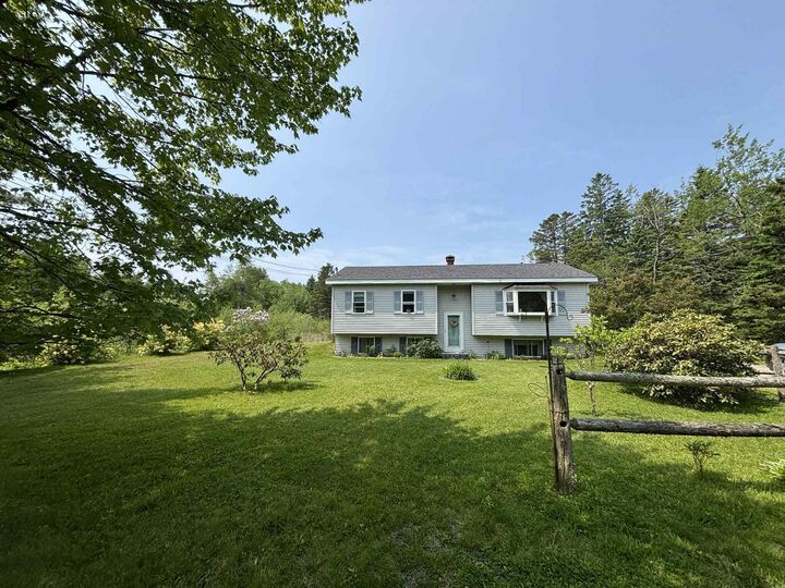 Property Photo:  173 Kennebec Road  ME 04654 