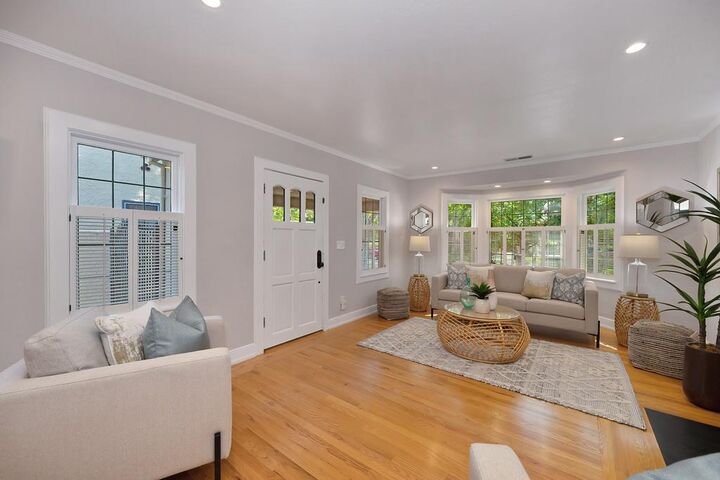 Property Photo:  2541 7th Avenue  CA 95818 