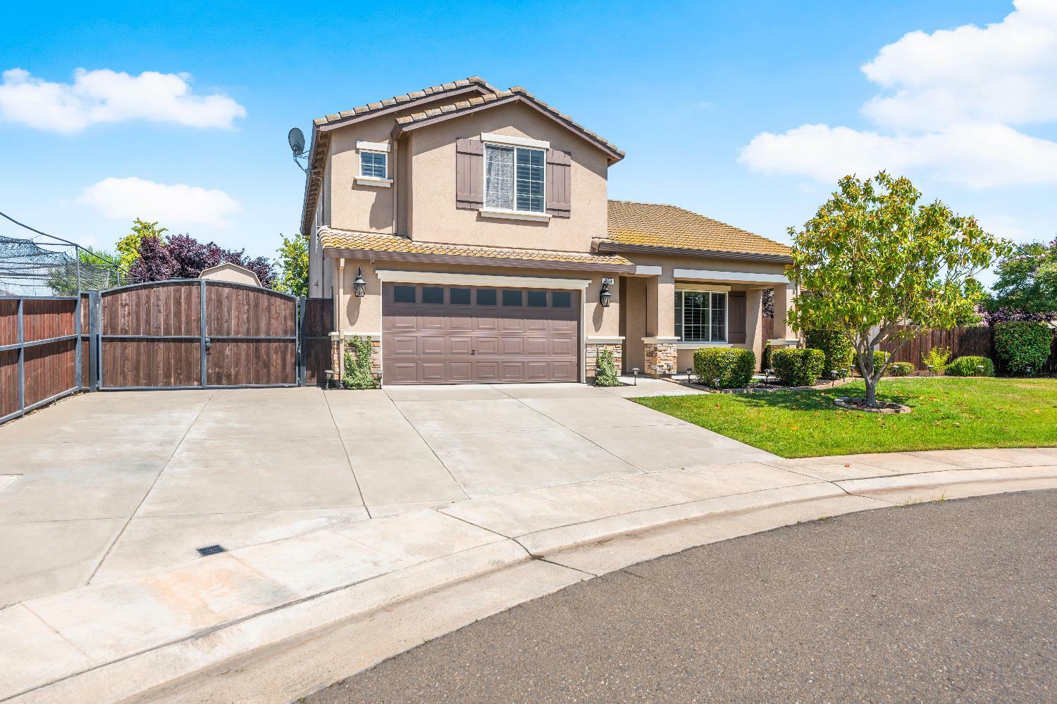 Property Photo: 254 Daisy Court CA 95632