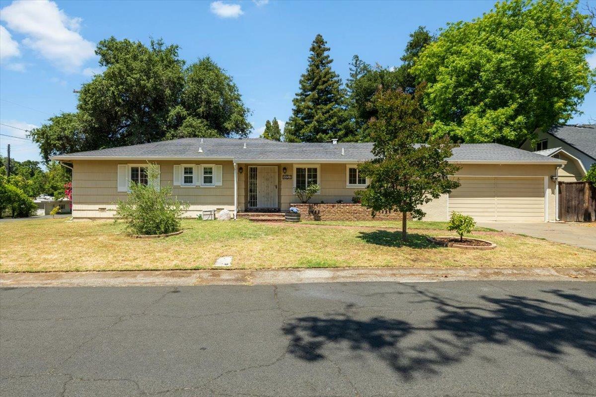 Property Photo: 4851 Alta Drive CA 95822