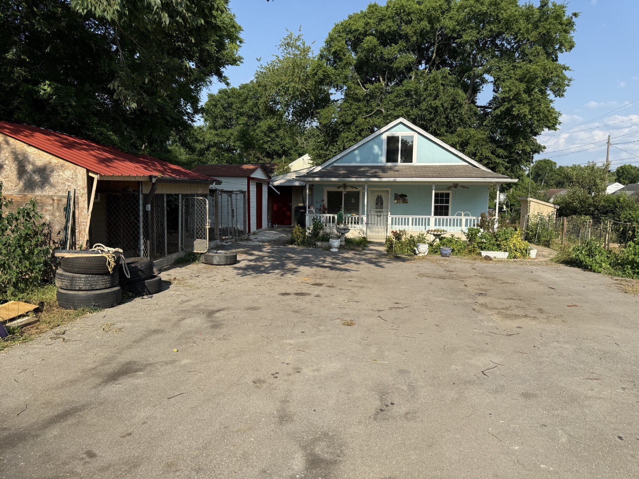 Property Photo: 849 Walnut St TN 37115