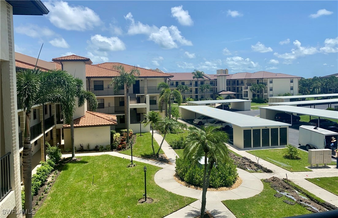 Property Photo: 12601 Kelly Sands Way 422 FL 33908