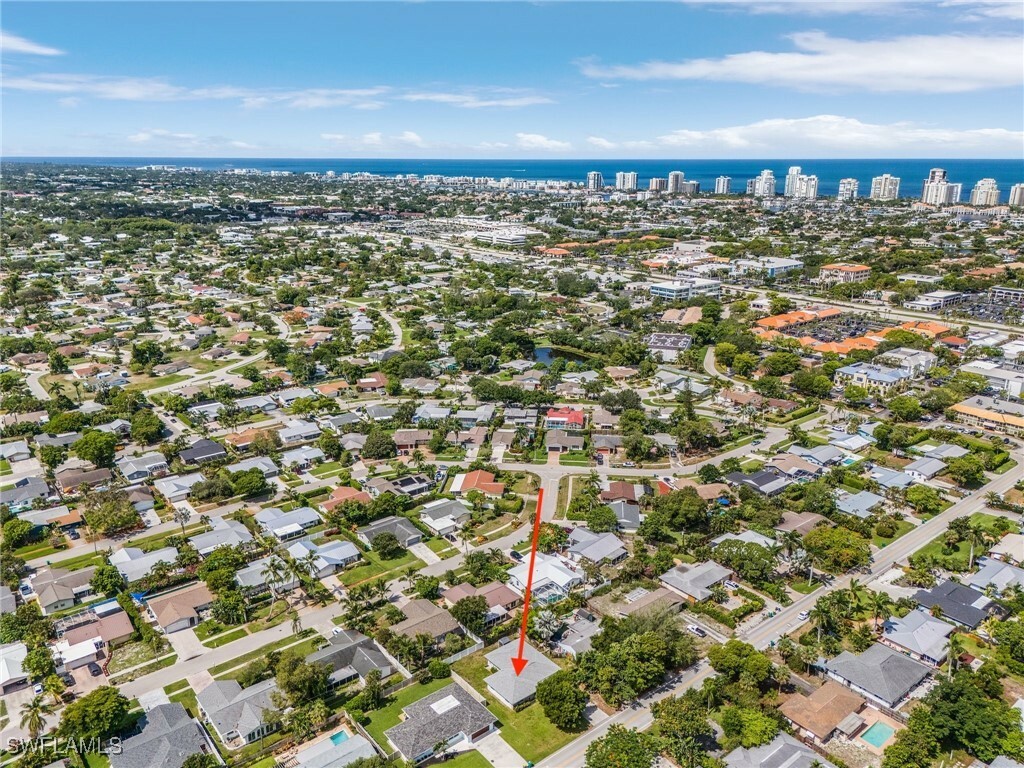 Property Photo: 1240 Pompei Lane FL 34103