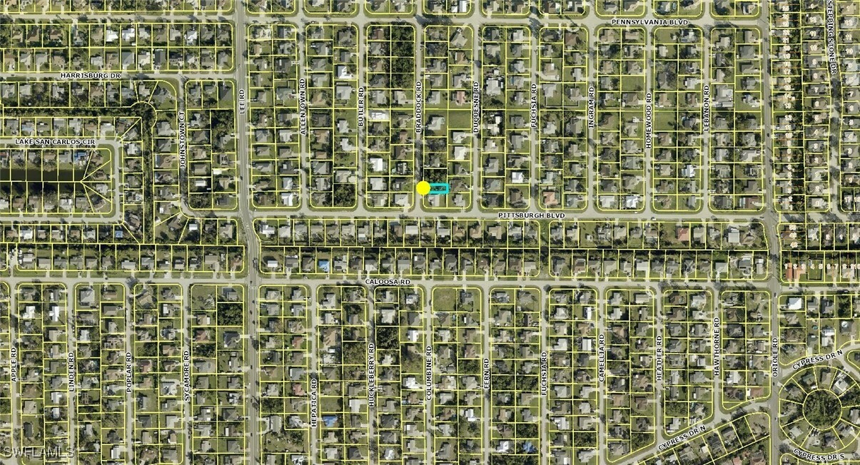 Property Photo: 17561 Braddock Road FL 33967