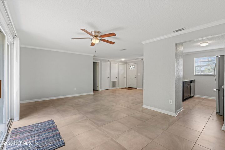 Property Photo:  7503 Pheasant Run Drive  FL 32244 