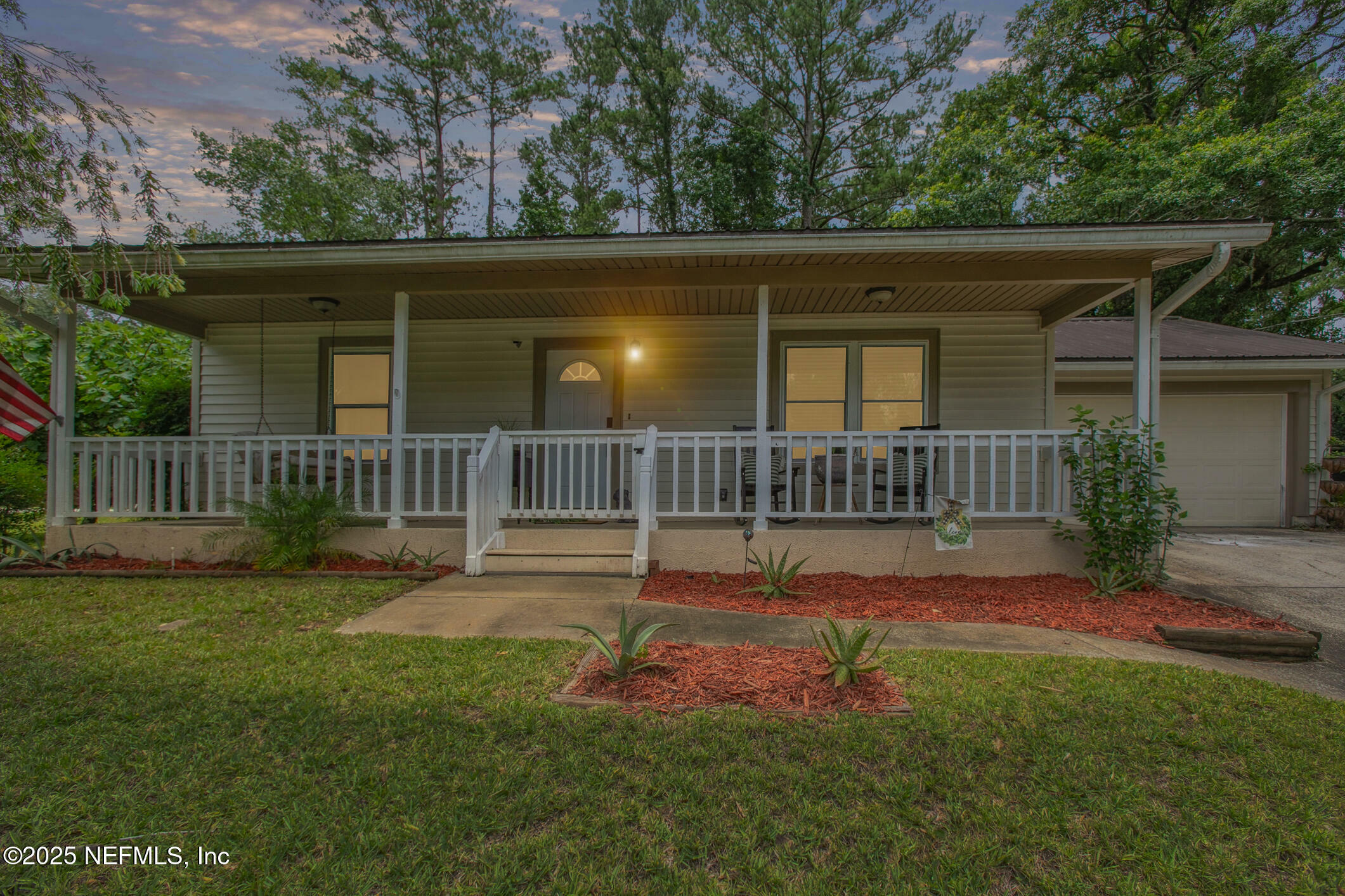 Property Photo: 2051 Cornell Road FL 32068