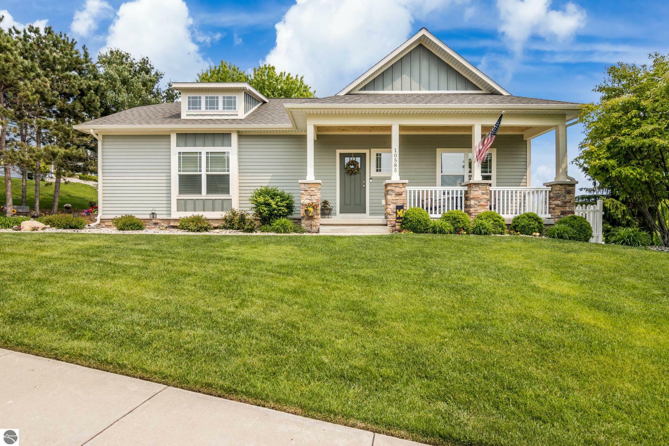 Property Photo: 10585 Waterford Road MI 49684