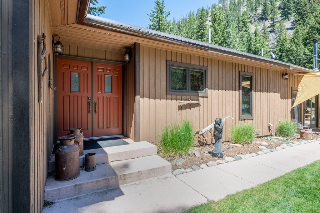 Property Photo: 706 Rock Creek Road MT 59825