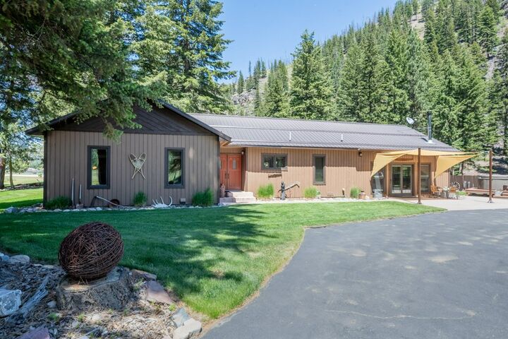Property Photo:  706 Rock Creek Road  MT 59825 