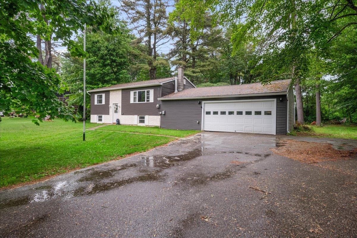 Property Photo: 155 Woodcrest Circle VT 05468