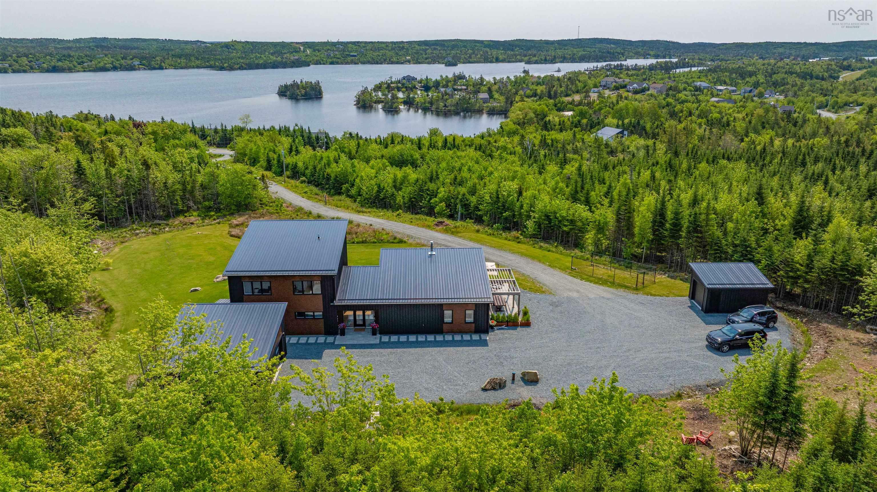 Property Photo: 471 West Porters Lake Road NS B3E 1K5