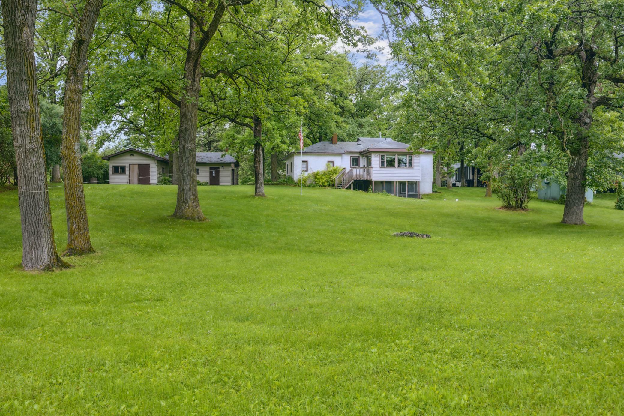 Property Photo: 16584 W River Road MN 56345