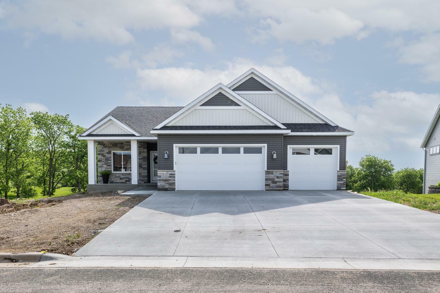 Property Photo: 509 Golfview Avenue MN 55992