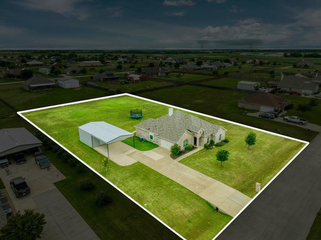 Property Photo: 1109 Cashew Drive TX 76084