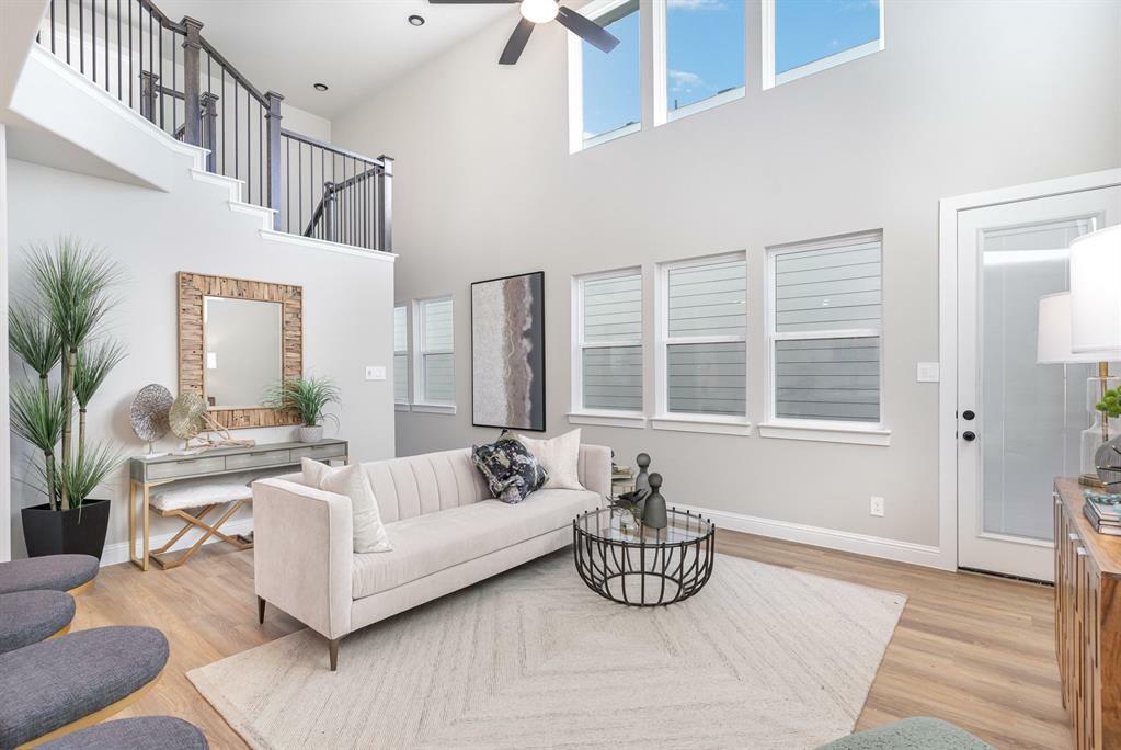 Property Photo: 7309 Parsons Mews TX 75088