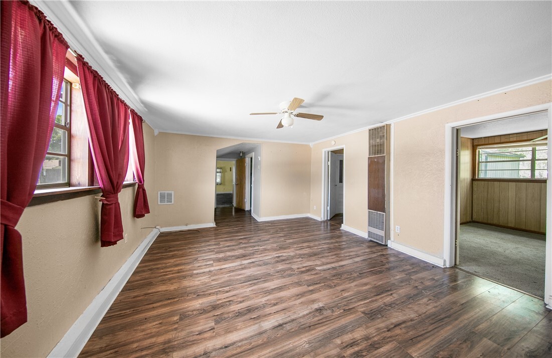 Property Photo: 108 McCulloch AR 72751