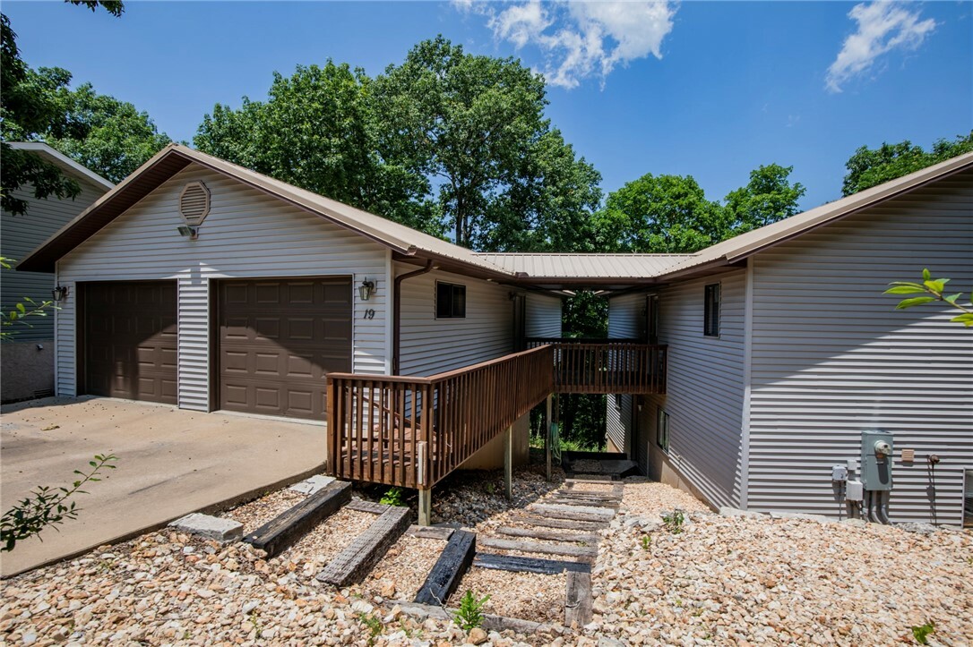 19 Bobwhite Lane  Holiday Island AR 72631 photo