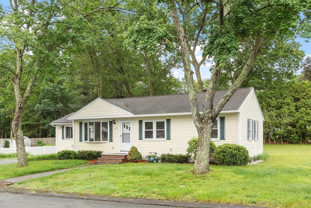 Property Photo: 12 Edgelawn Avenue MA 01863