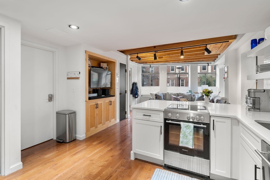 Property Photo: 18 Main St 1 MA 02129
