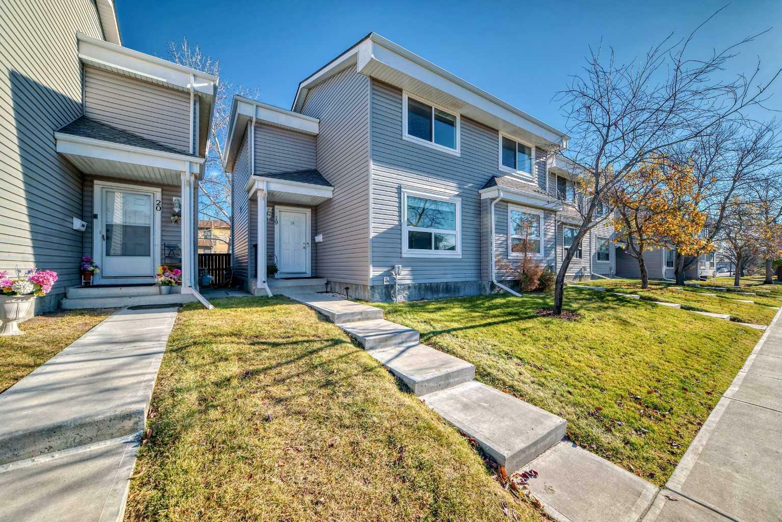 Property Photo: 4360 58 Street NE 19 AB T1Y 4S4