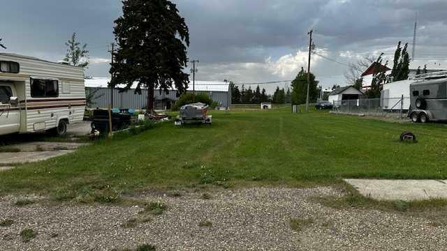 Photo de la propriété: 102 Center Street S AB T0M 2B0