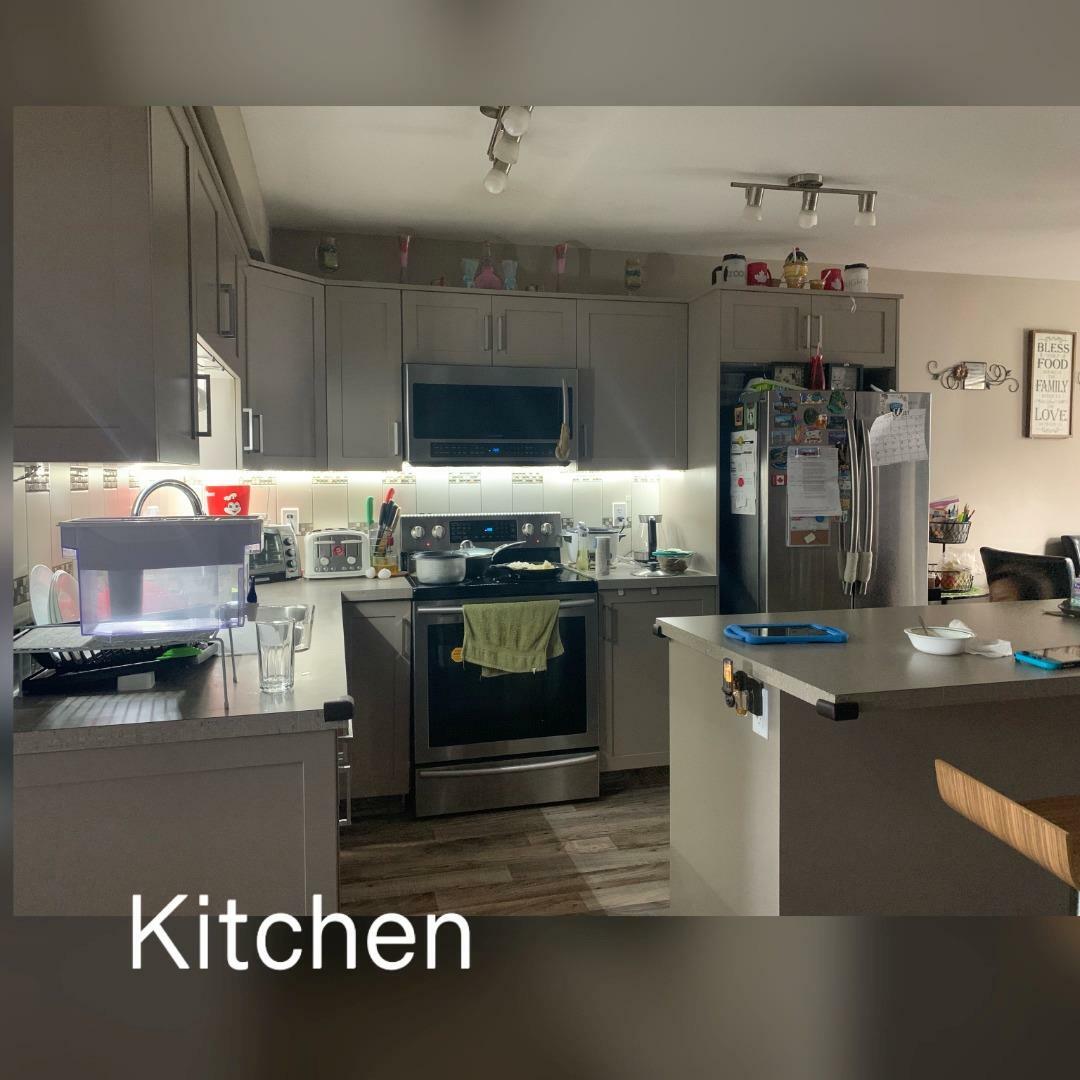 Property Photo: 4716 College Avenue 9 AB T4L 0J5