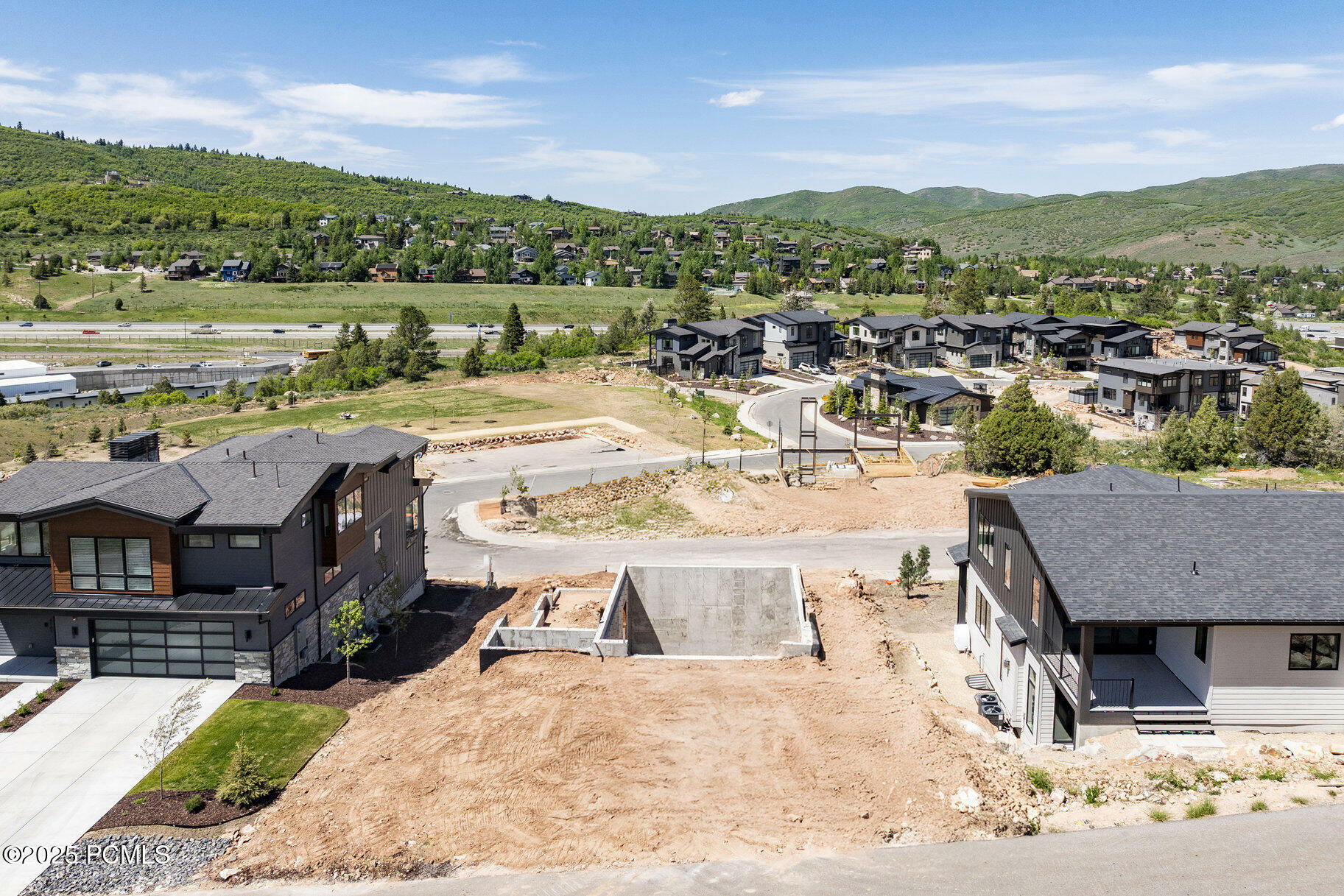 Property Photo:  4169 W Discovery Way  UT 84098 