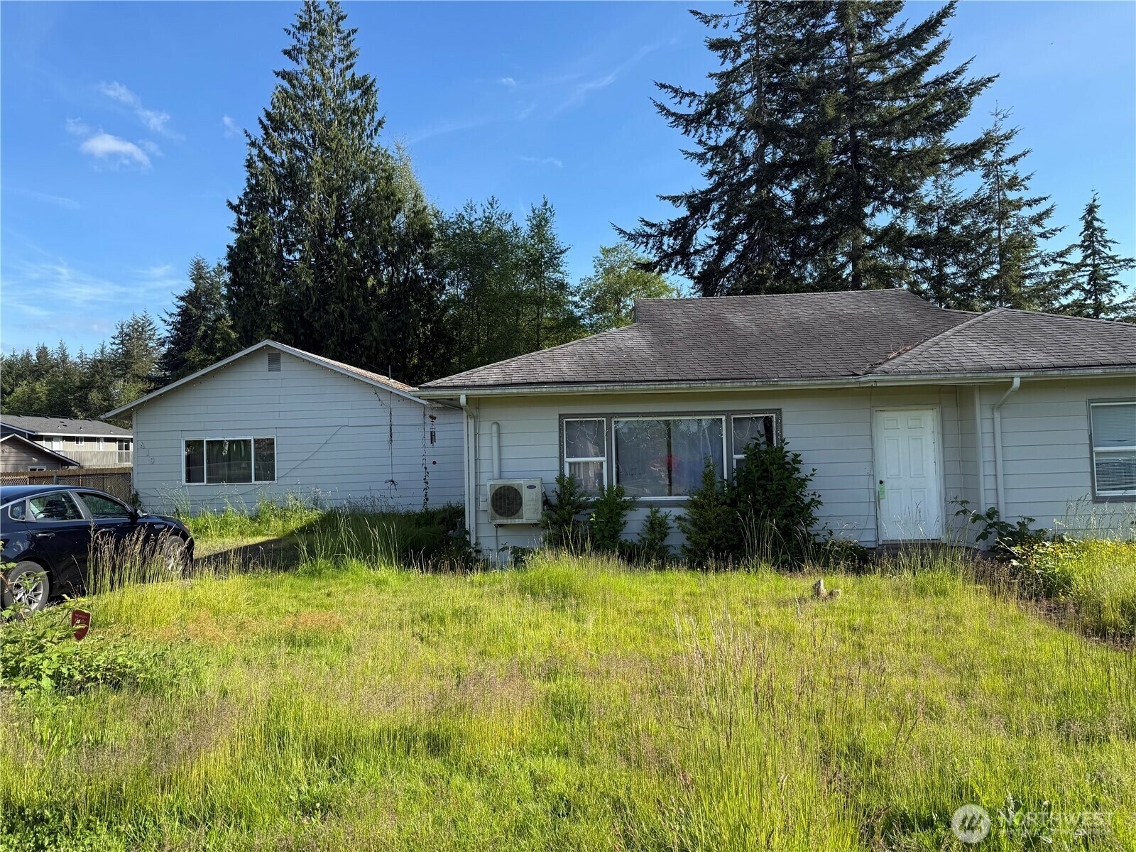 Property Photo: 419 W Oak Street WA 98557