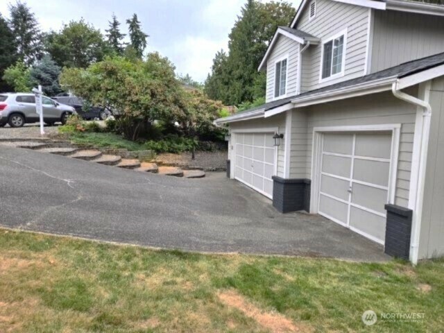 Property Photo: 19204 112th Street E WA 98391